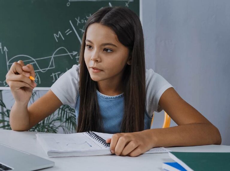 Thamesmead Tutors: GCSE, A-Level Tuition & Secondary School Near You